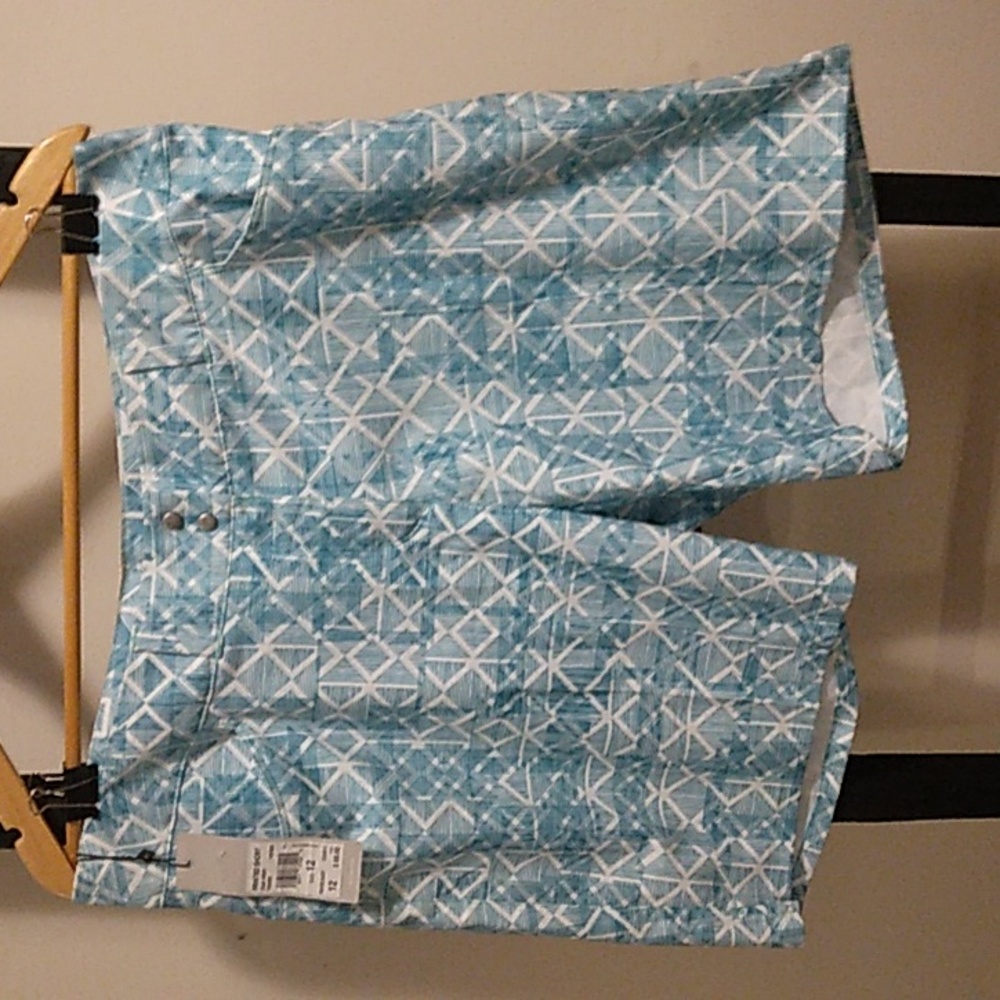 Women's Adidas Printed Golf Shorts NWT